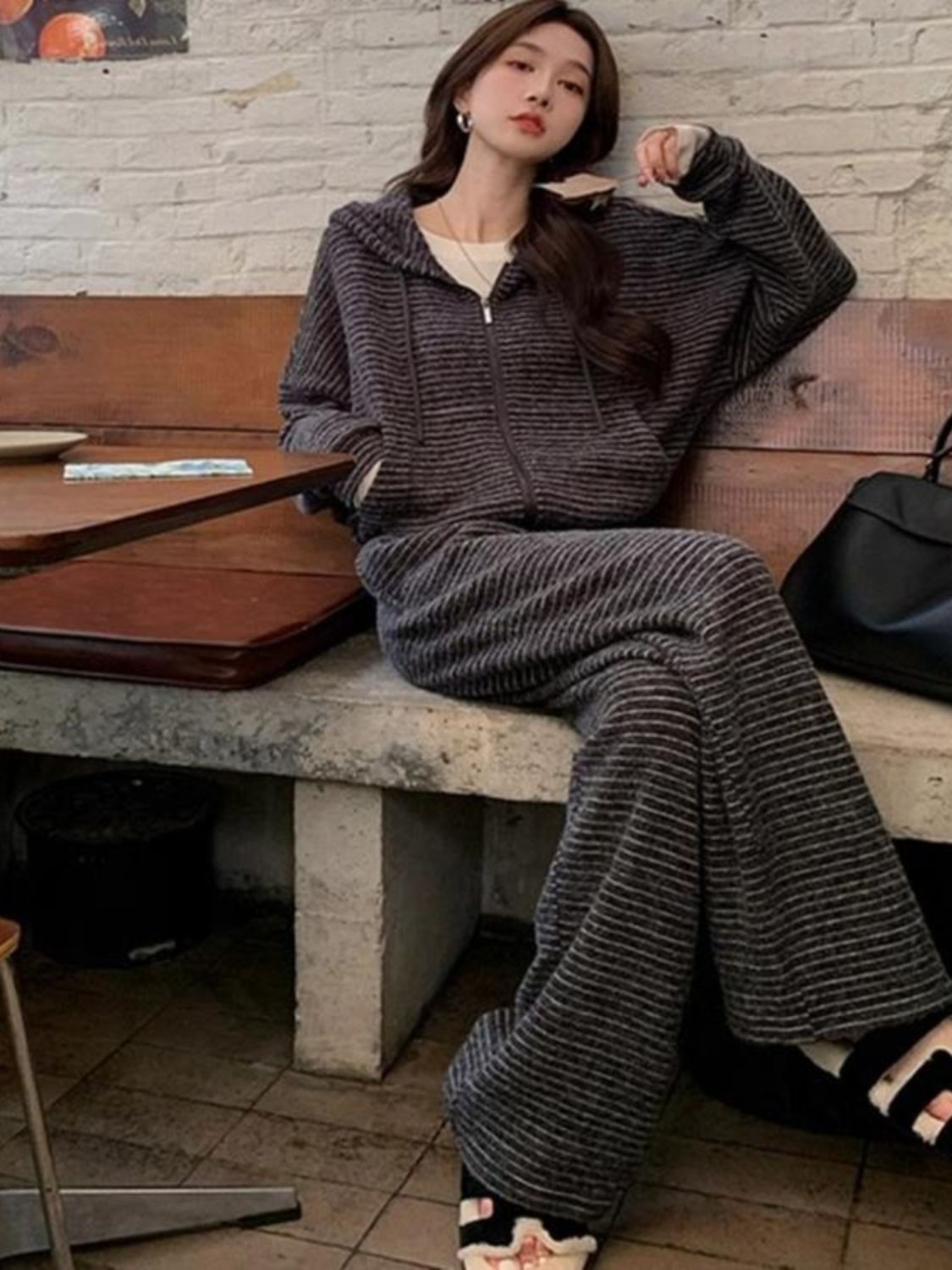 Casual Sweatshirt Wide Leg Pants Two-piece Suit Fashion